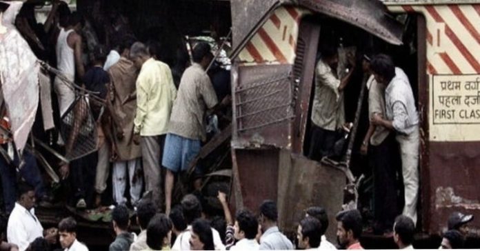 mumbai train blast