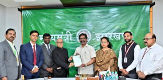 जनगणना-2027 के पहले चरण के अंतर्गत सीएम ने की स्व-गणना की प्रक्रिया पूरी, सभी से प्रक्रिया में भाग लेने की अपील की Cm hemant soren