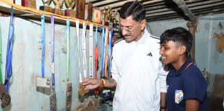 संजय सेठ:फुटबॉल खिलाड़ी दिव्यानी लिंडा का होगा घर निर्माण ताकि ओलंपिक 2036 में बेहतर प्रदर्शन कर सकें Sanjay Seth