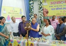 रांची सदर अस्पताल में रोशनी खलखो और सी.पी. सिंह ने किया राष्ट्रीय पल्स पोलियो अभियान का शुभारंभ cp singh