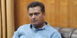 107 प्रखंडों में BDO और CO की जिम्मेदारी एक ही अधिकारी को: सुधार नहीं, बल्कि अधिकारियों की कमी को छिपाने का प्रयास— मनीष जायसवाल manish jaiswal