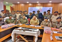 सरायकेला-खरसावां: 15 लाख के इनामी मदन महतो समेत 3 नक्सली गिरफ्तार 3 naxatile