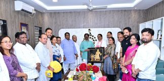 छात्र-युवा हित में फैसलों के लिए कांग्रेस का प्रतिनिधिमंडल मुख्यमंत्री का आभार जताने पहुंचा hemant soren