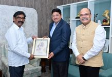मुख्यमंत्री से टाटा स्टील के वाइस प्रेसिडेंट ने की मुलाकात hemant soren