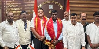 रांची महानगर दुर्गा पूजा समिति की मांगों को पूरा करने का डीसी भजंत्री ने दिया भरोसा Ranchi DC