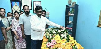 पूर्व मंत्री दिवंगत विमला प्रधान को मुख्यमंत्री हेमंत सोरेन ने दी श्रद्धांजलि hemant soren
