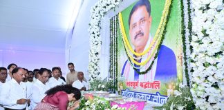 सुदिव्य सोनू के द्वादशकर्म में शामिल हुईं कल्पना सोरेन kalpana soren