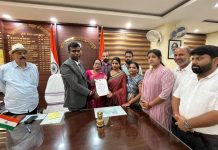 राज्य सरकार के निर्देश पर वियतनाम हादसे में मृत राजा कुमार बंसी का पार्थिव शरीर रांची लाने की कार्रवाई शुरू,DC से मिला परिवार ranchi dc manjunath bhajantri