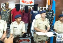 रांची:बिरसा चौक पेट्रोल पंप के पास हथियार के साथ घूम रहे, तीन गिरफ्तार ranchi police