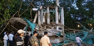 रांची : पुरानी पानी की टंकी गिरने से एक की मौ*त, मलबा हटाने का कार्य जारी ranchi tanki collapses