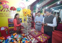 JIASOWA दिवाली मेला: 40 स्टॉलों पर 150+ ग्रामीण महिला उद्यमी अपने उत्पाद कर रही बिक्री JIASOWA Diwali Fair
